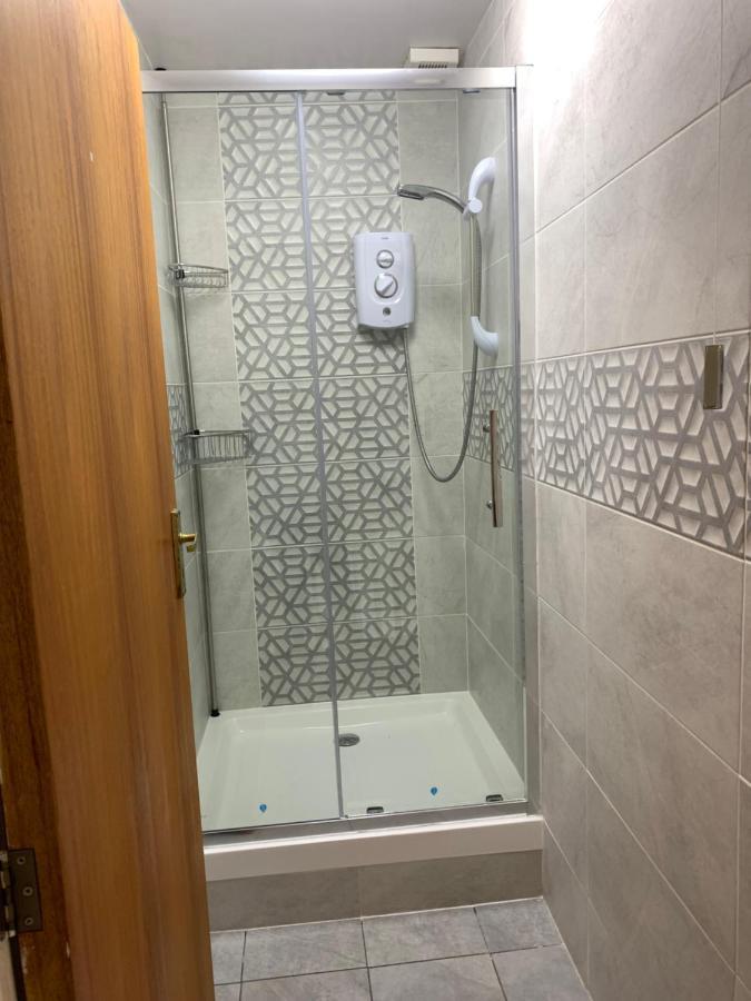 Glenroyd Guesthouse แบล็คพูล ภายนอก รูปภาพ